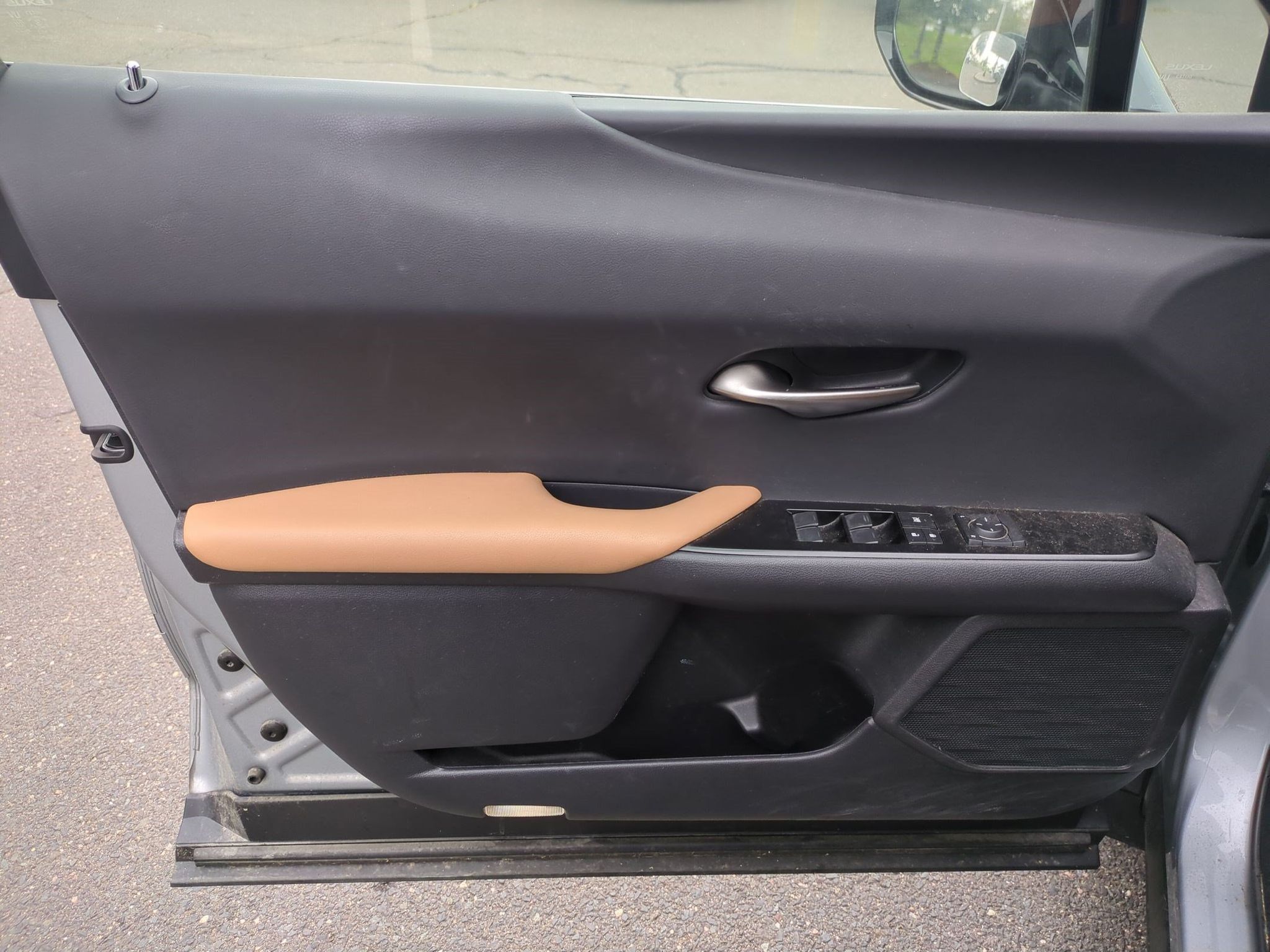 Used 2023 Lexus UX 250h SUV