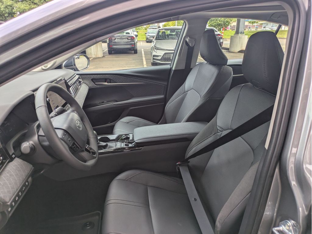 Used 2026 Toyota Camry Hybrid Sedan