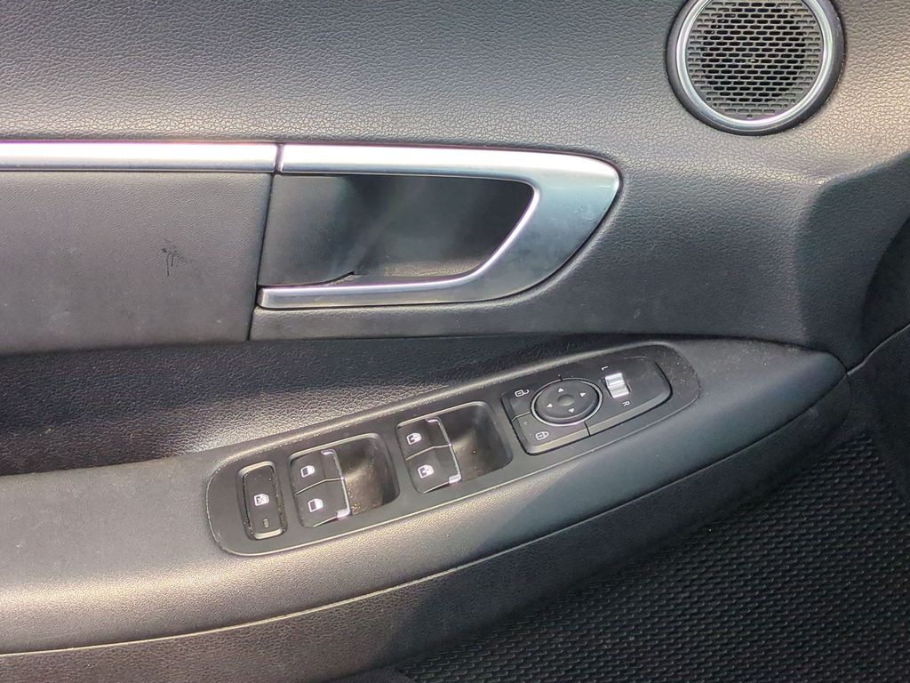Used 2021 Hyundai Sonata Sedan