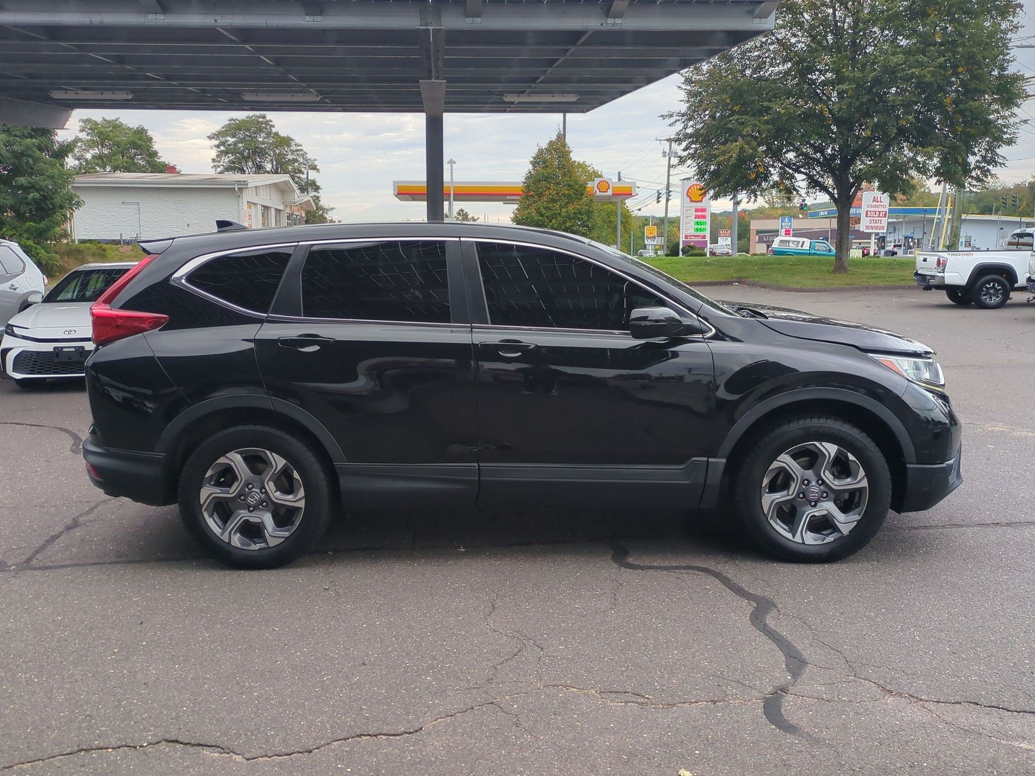 Used 2019 Honda CR-V EX-L with VIN 2HKRW2H80KH668107 for sale in Manchester, CT