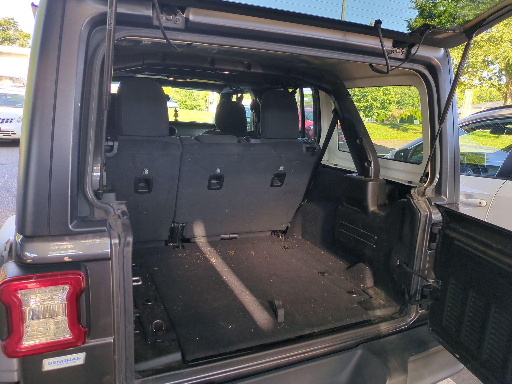 Used 2021 Jeep Wrangler SUV