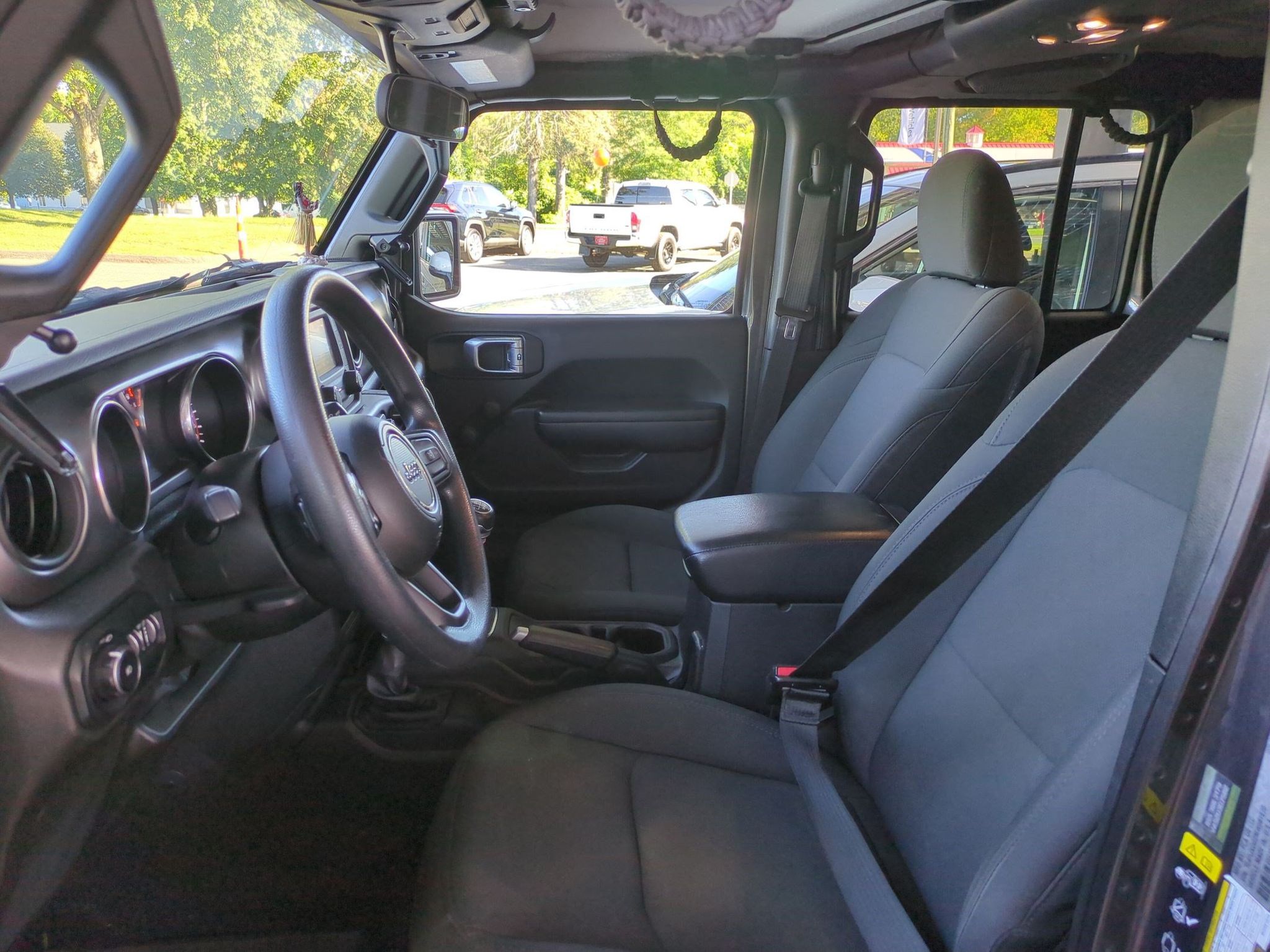 Used 2021 Jeep Wrangler SUV