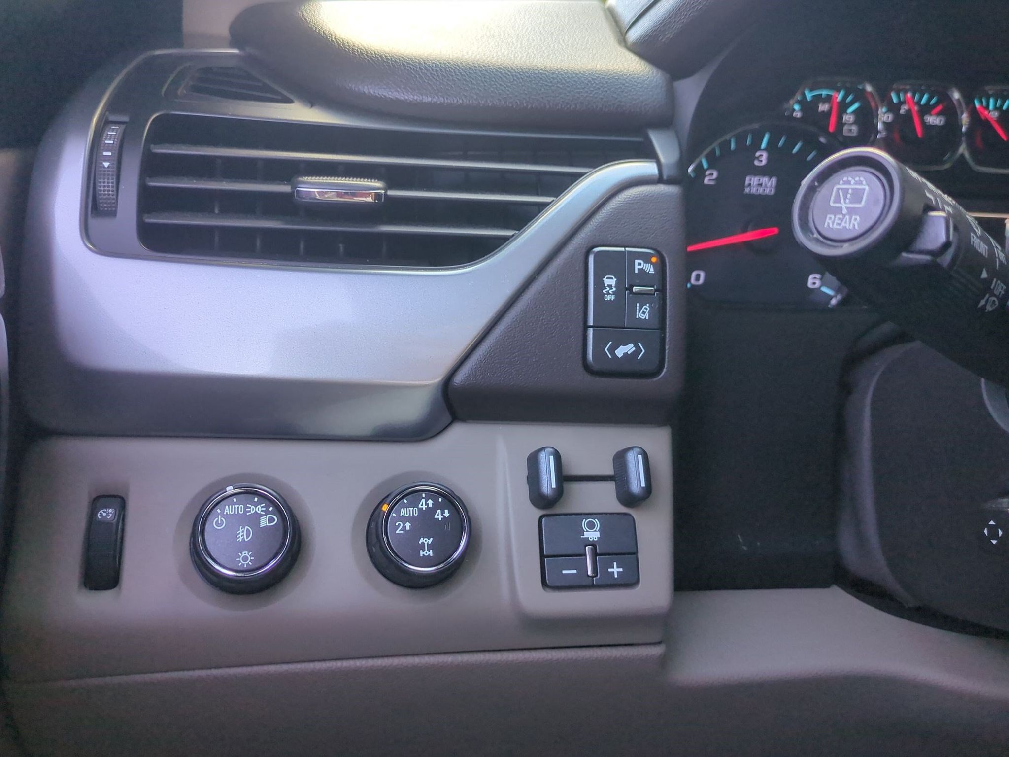 Used 2015 Chevrolet Tahoe SUV