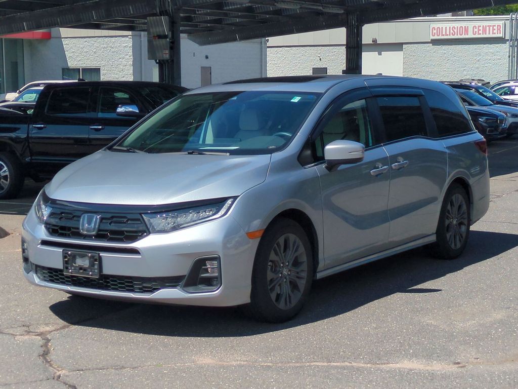 Used 2025 Honda Odyssey Van
