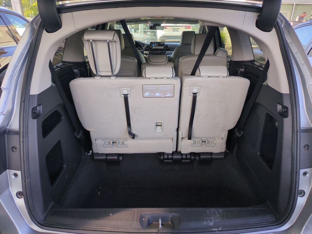 Used 2025 Honda Odyssey Van