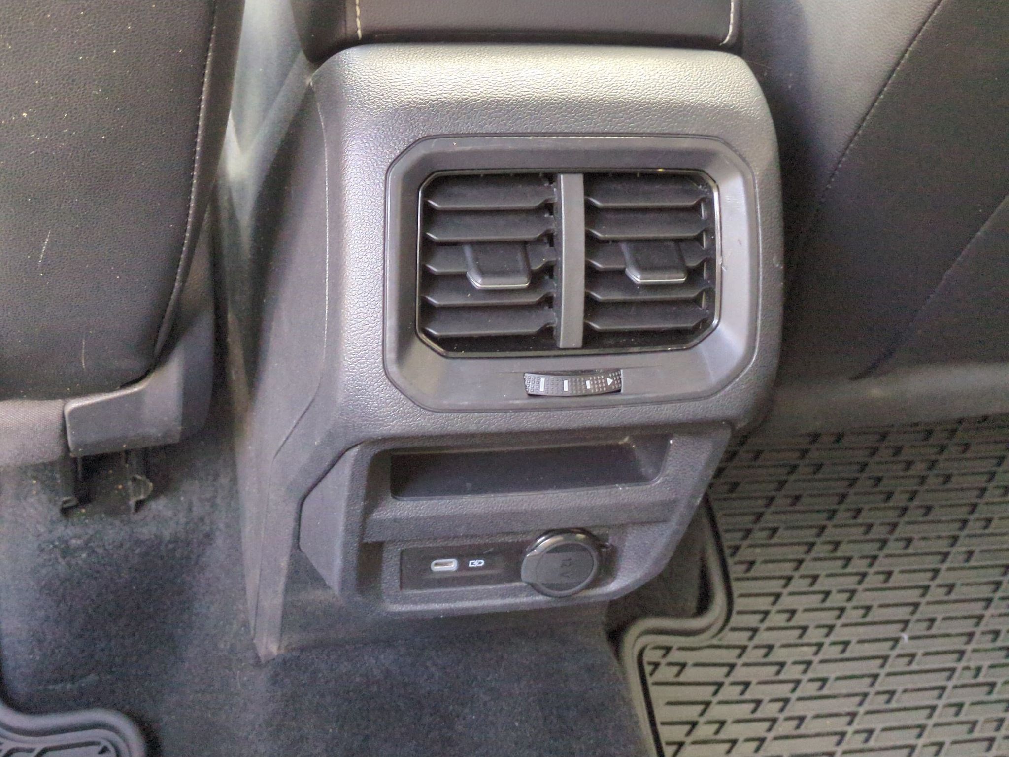 Used 2022 Volkswagen Tiguan SUV
