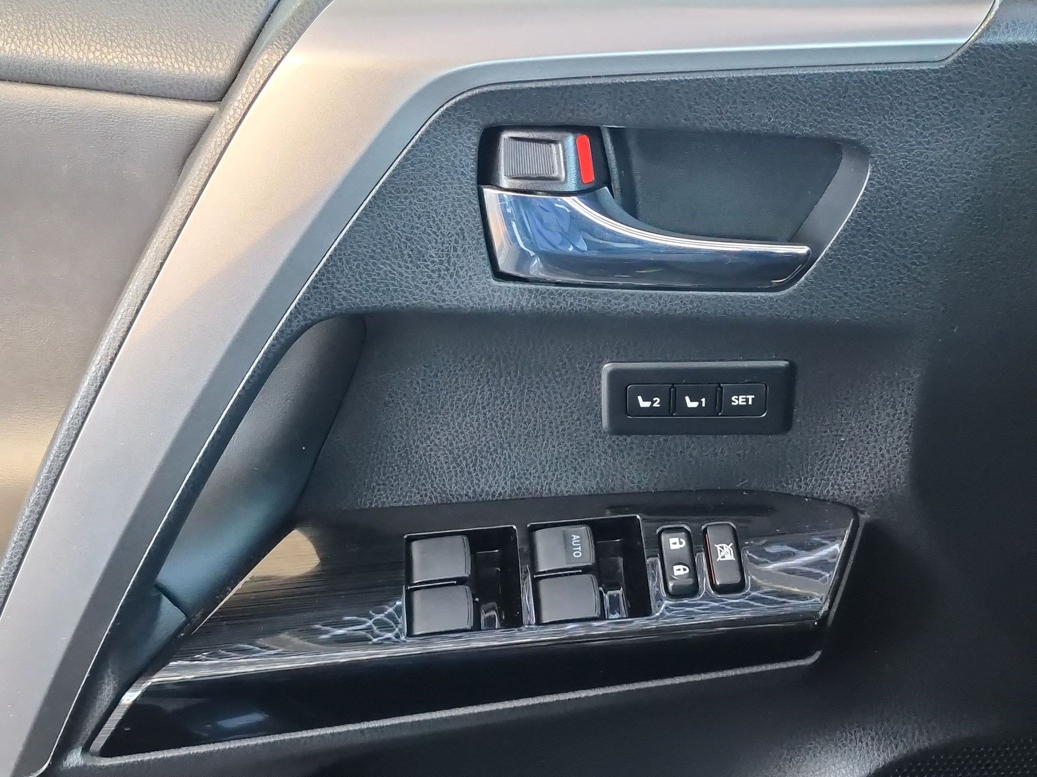Used 2016 Toyota RAV4 SUV