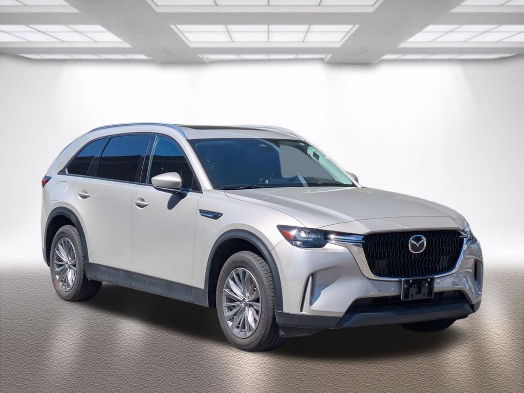 2024 Mazda CX-90 PHEV Preferred Package's photo