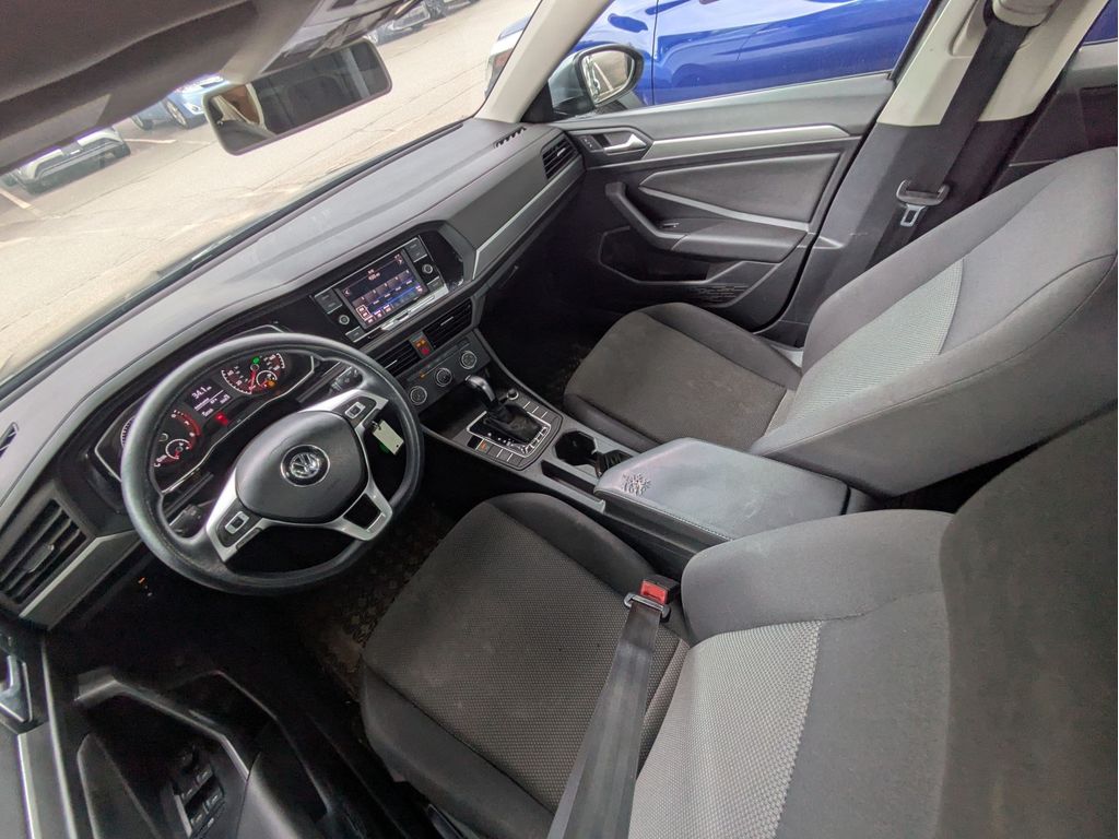 Used 2019 Volkswagen Jetta Sedan