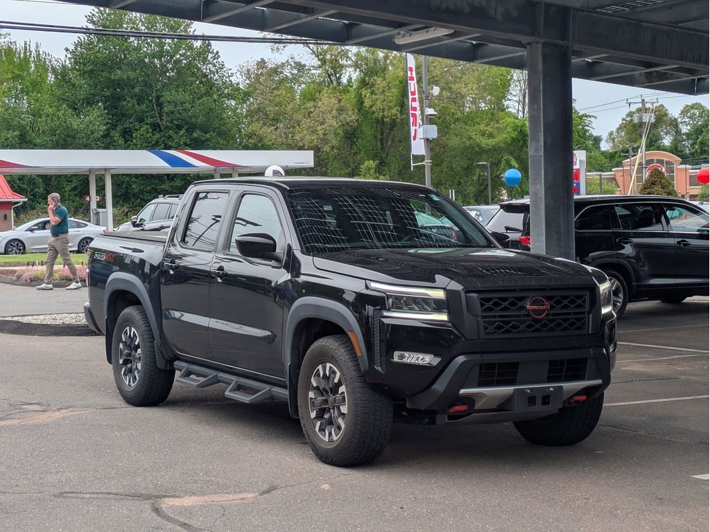2022 Nissan Frontier PRO-4X Crew Cab 4X4's photo