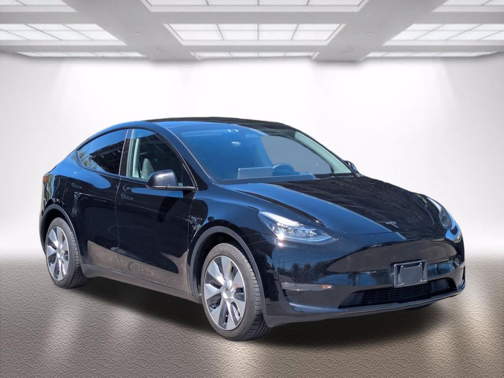 2023 Tesla Model Y Long Range Dual Motor All-Wheel Drive's photo