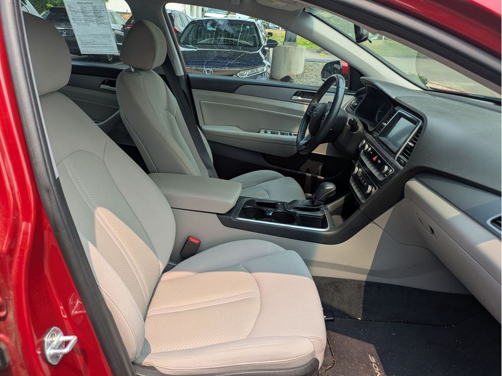 Used 2018 Hyundai Sonata Sedan