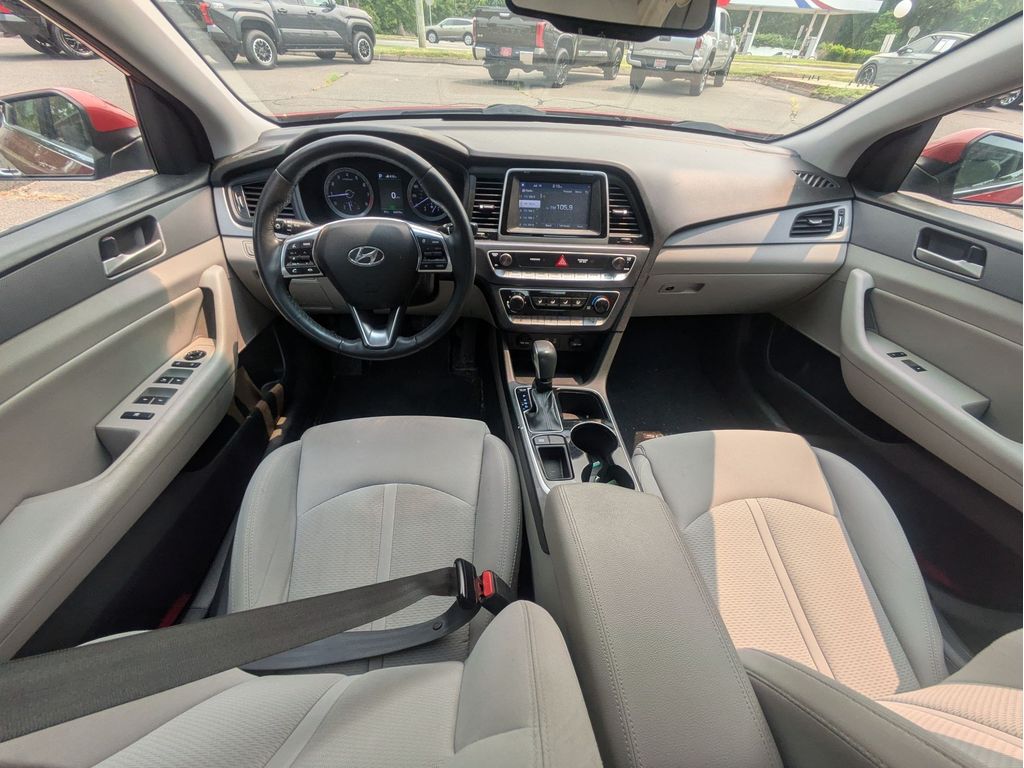 Used 2018 Hyundai Sonata Sedan