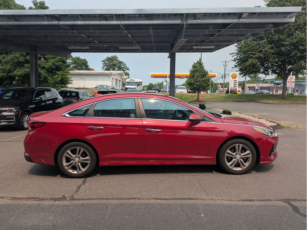 Used 2018 Hyundai Sonata SEL with VIN 5NPE34AFXJH608605 for sale in Manchester, CT
