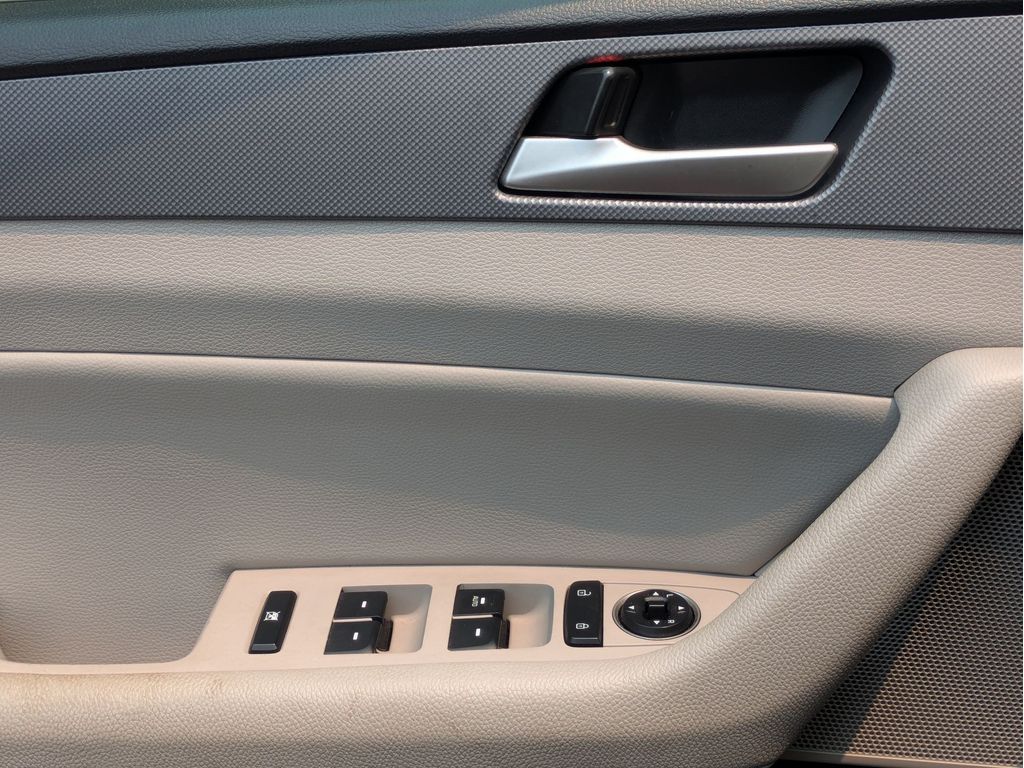 Used 2018 Hyundai Sonata Sedan