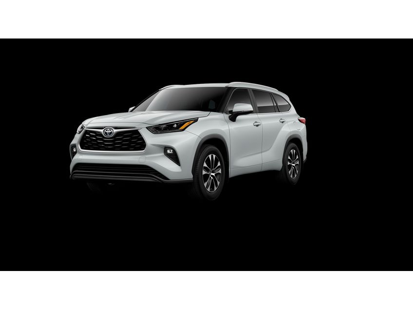 2026 Toyota Highlander XLE AWD's photo