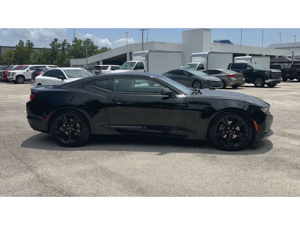 2023 Chevrolet Camaro #9
