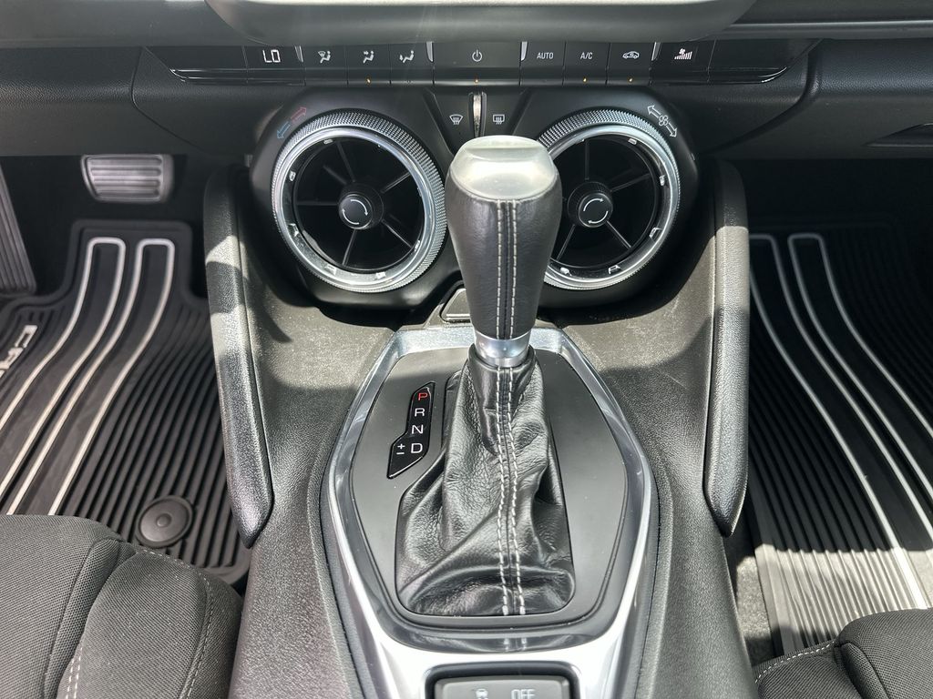 2023 Chevrolet Camaro #16