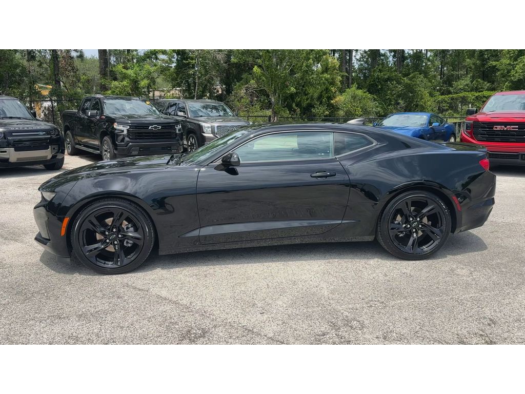 2023 Chevrolet Camaro #5