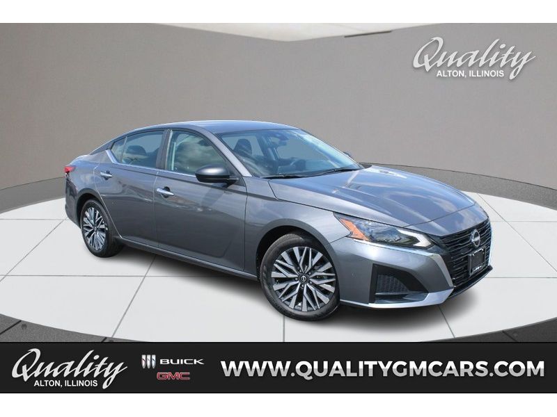 2025 Nissan Altima