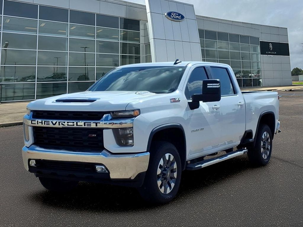 2021 Chevrolet Silverado LT