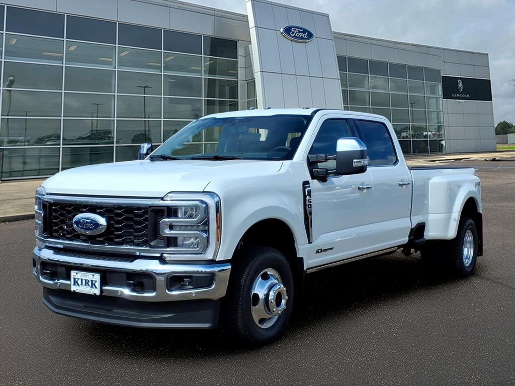 2026 Ford F-350 LARIAT