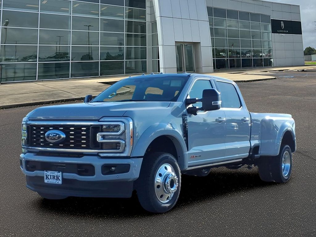 2026 Ford F-450 Platinum