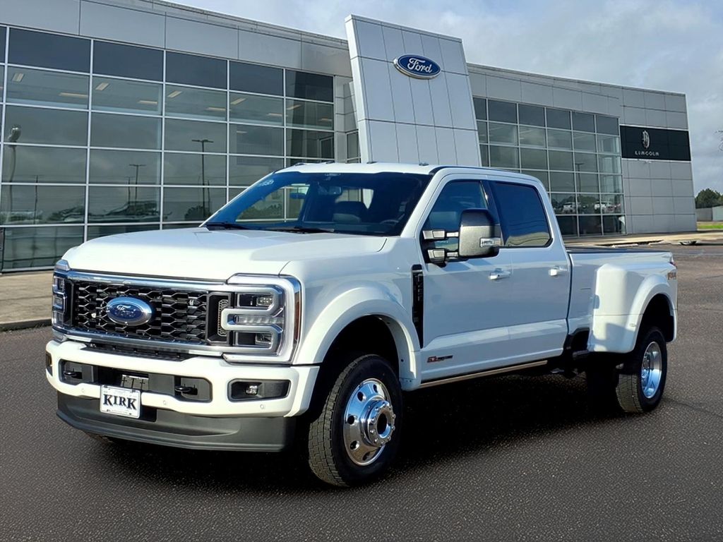 2026 Ford F-450 Platinum