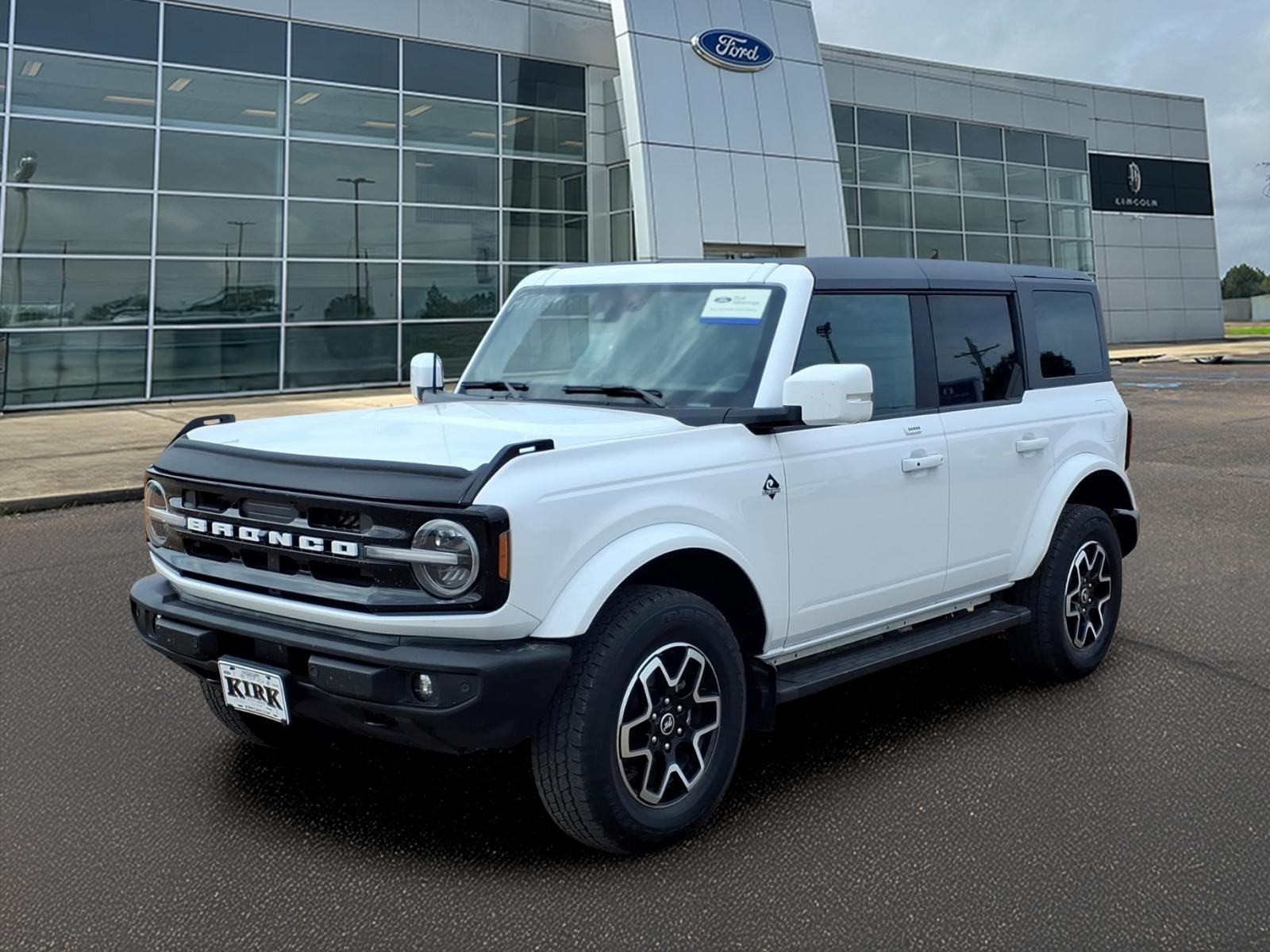 2023 Ford Bronco Outer Banks