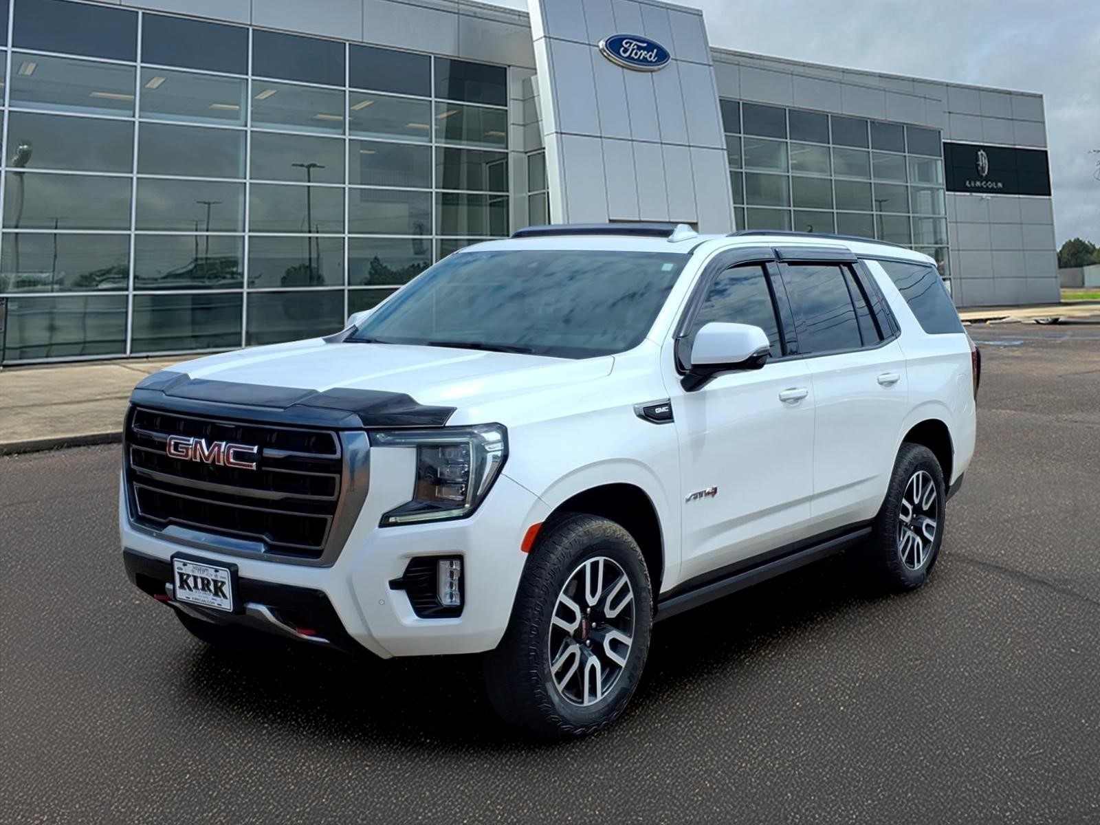 2024 GMC Yukon AT4