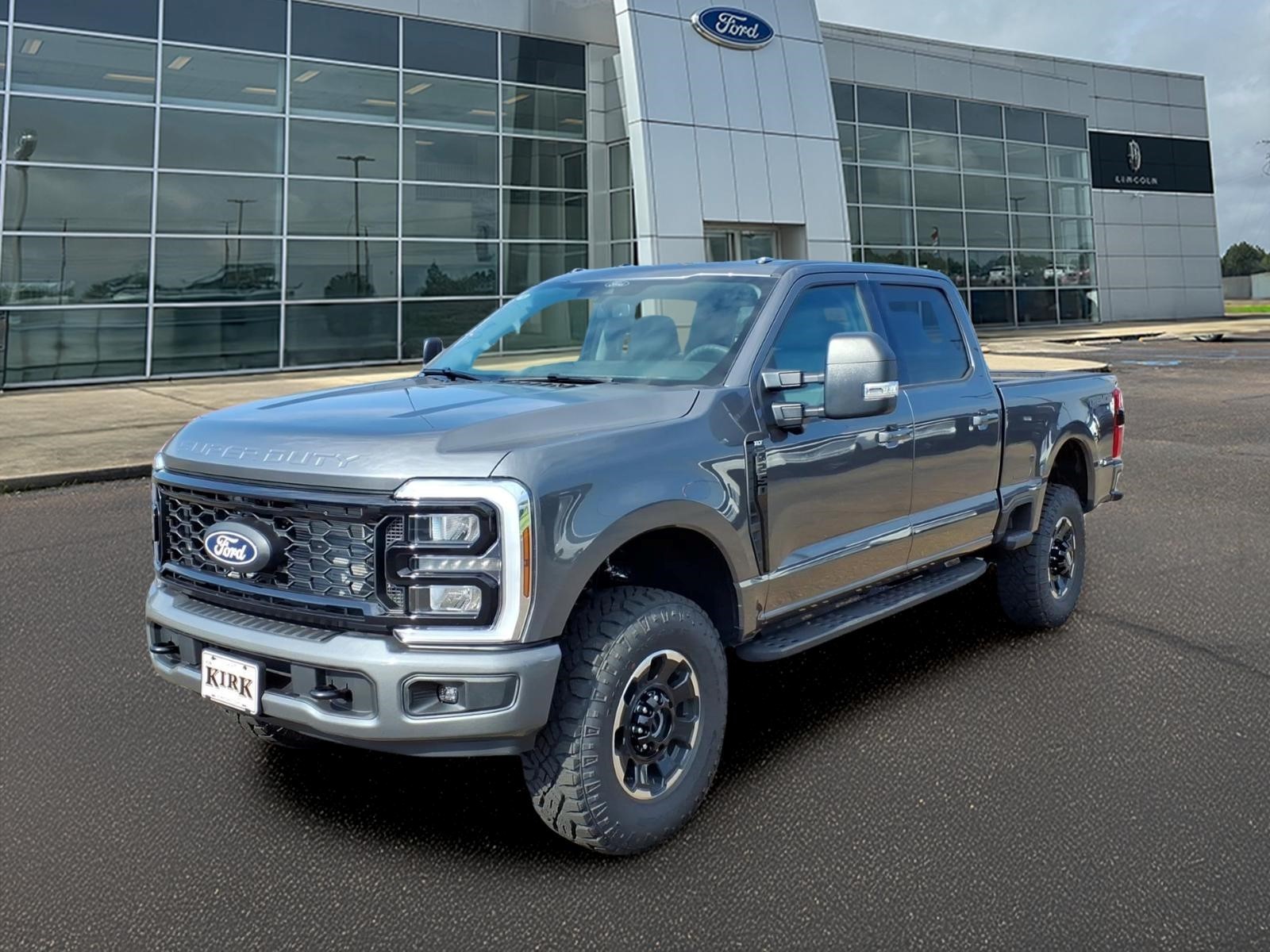 2027 Ford F-250 XLT