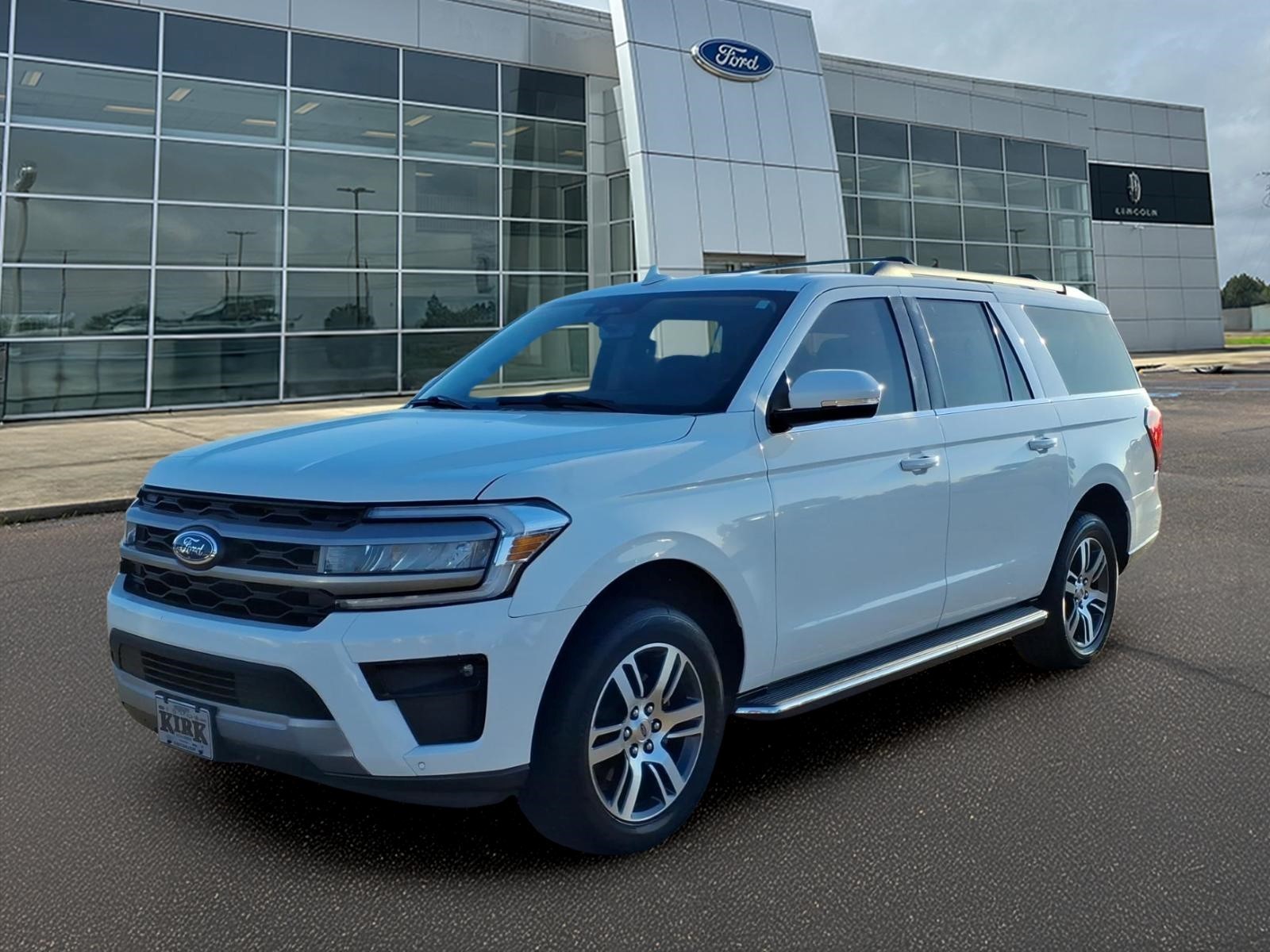 2023 Ford Expedition MAX XLT