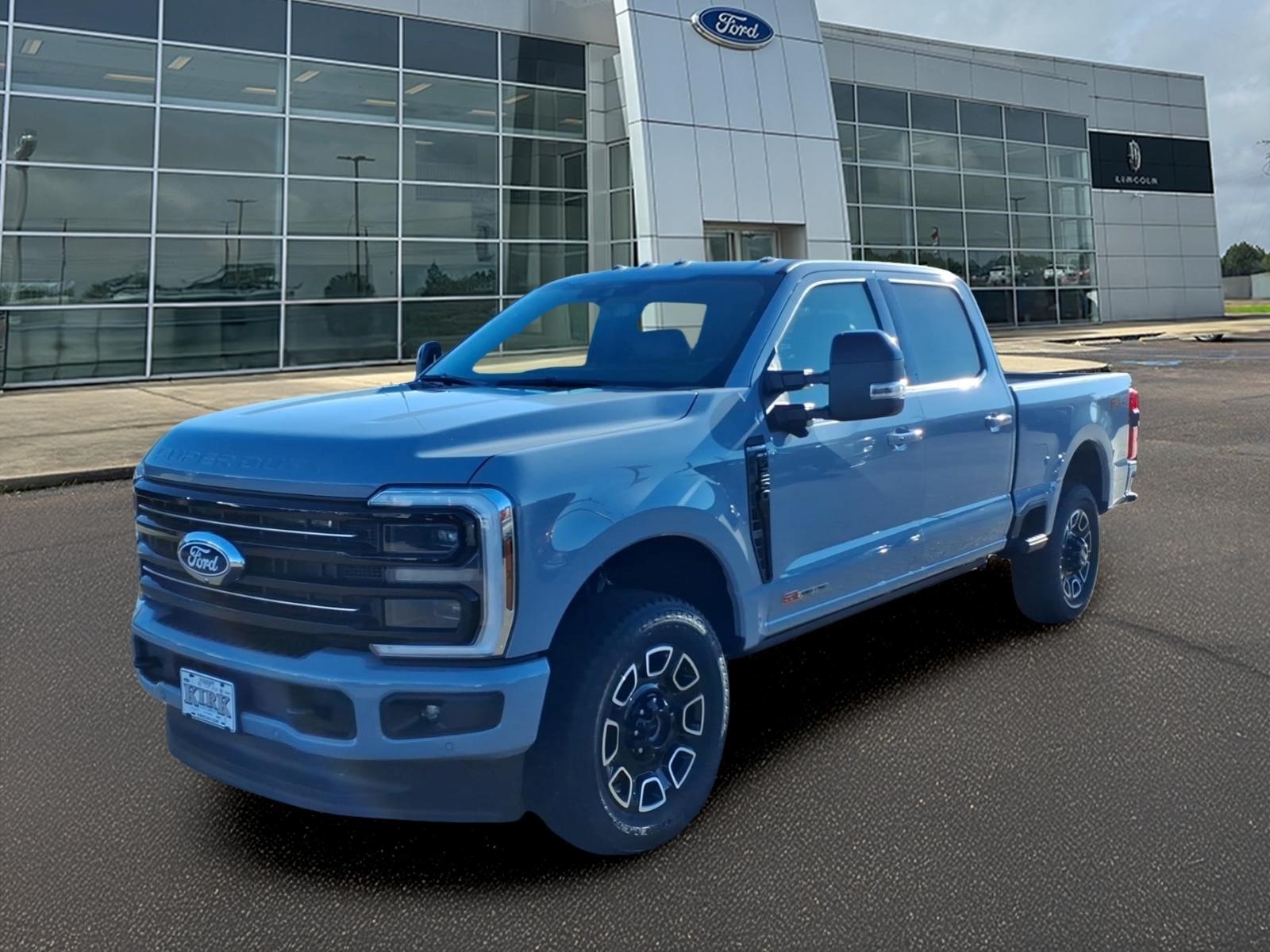 2027 Ford F-250 Platinum