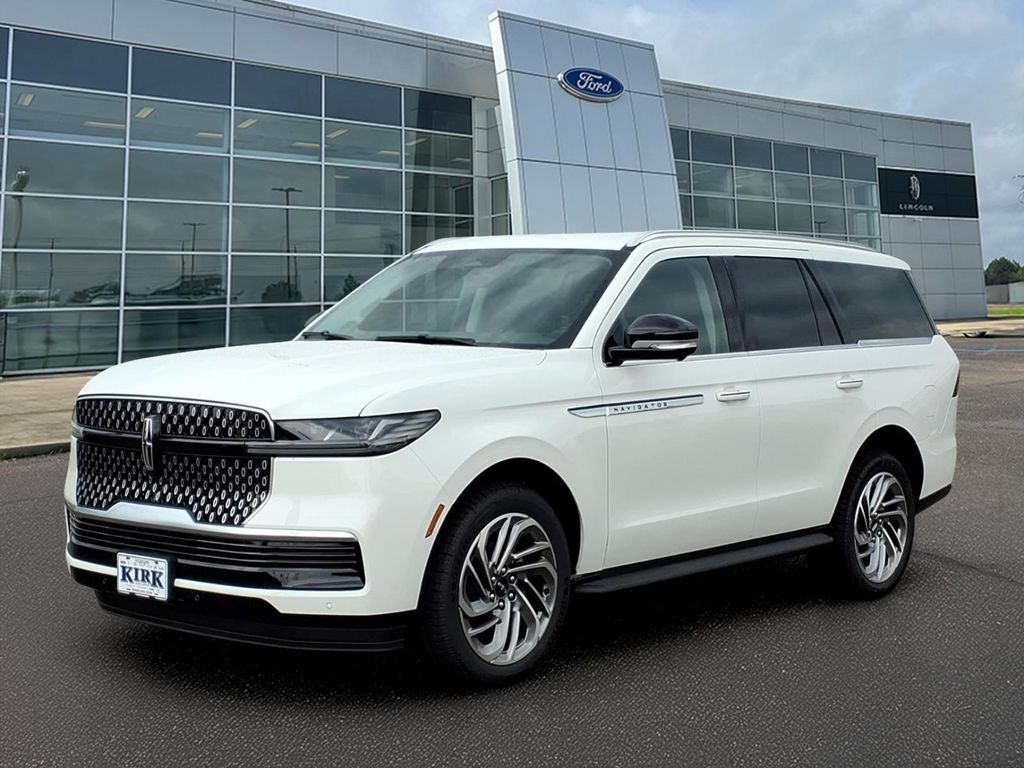 2027 Lincoln Navigator Premiere