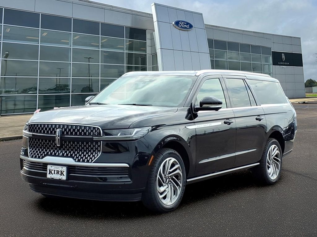 2027 Lincoln Navigator L Reserve