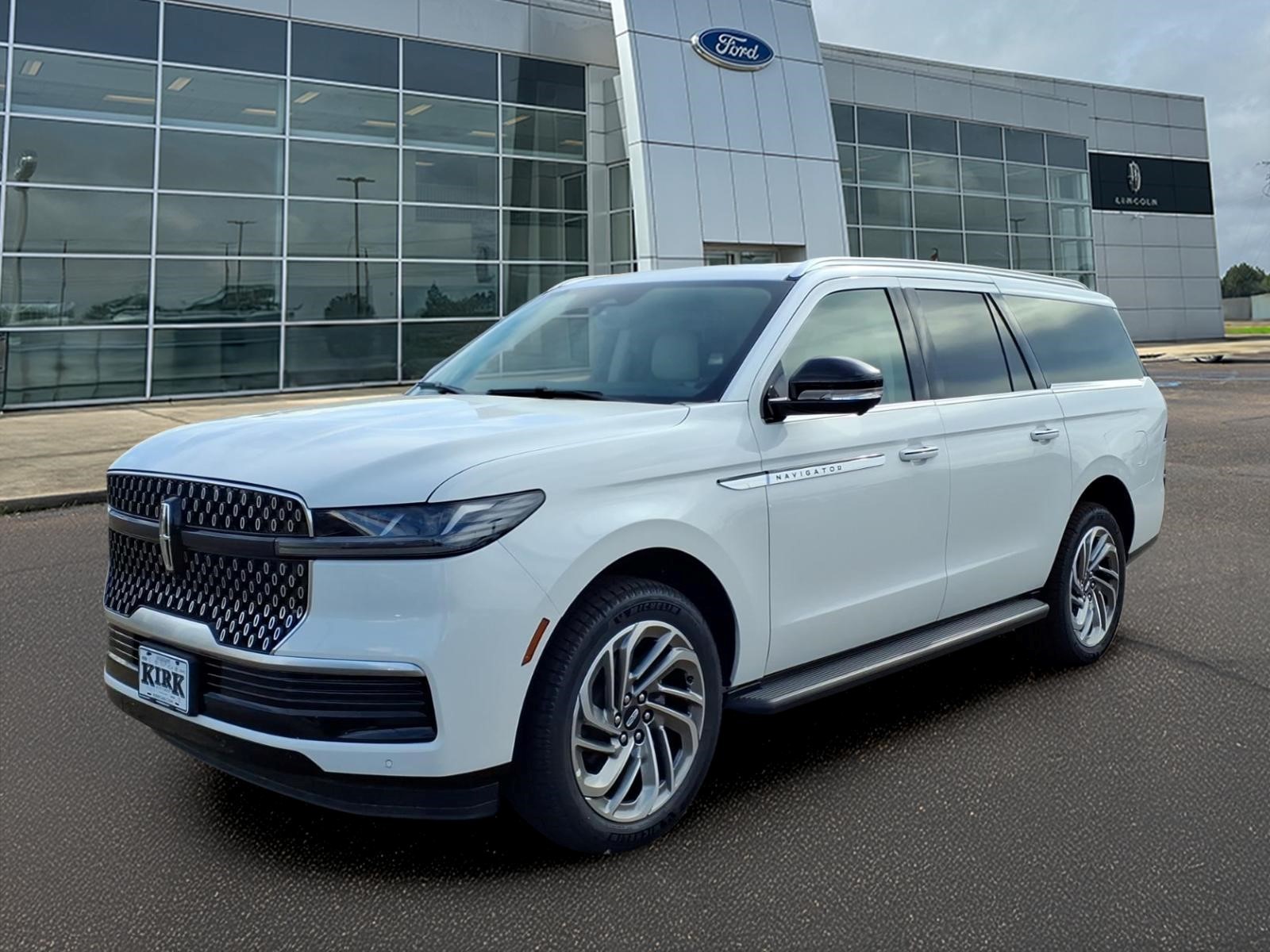 2027 Lincoln Navigator L Premiere