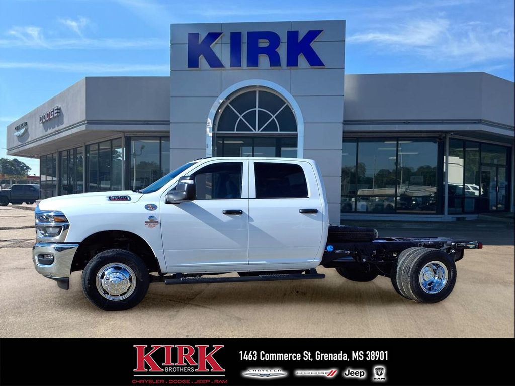 2026 Ram 3500 Chassis Tradesman