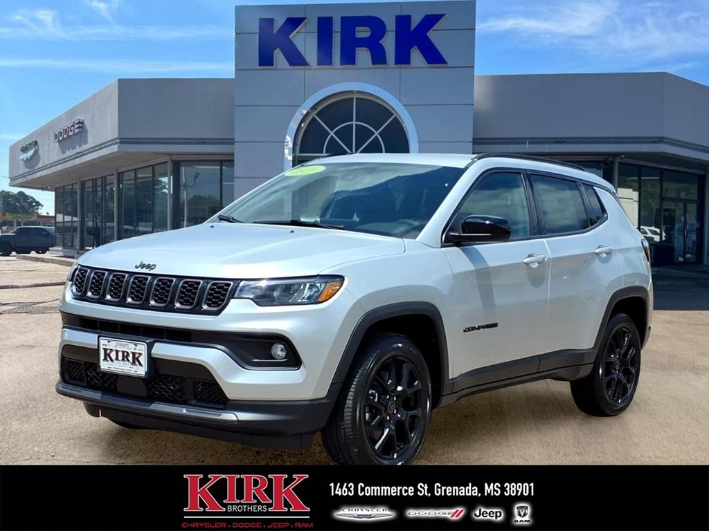 2026 Jeep Compass Latitude Altitude