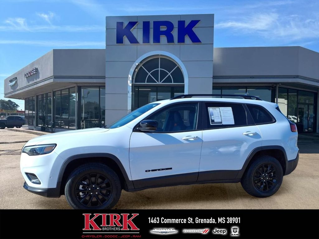 2023 Jeep Cherokee Altitude Lux