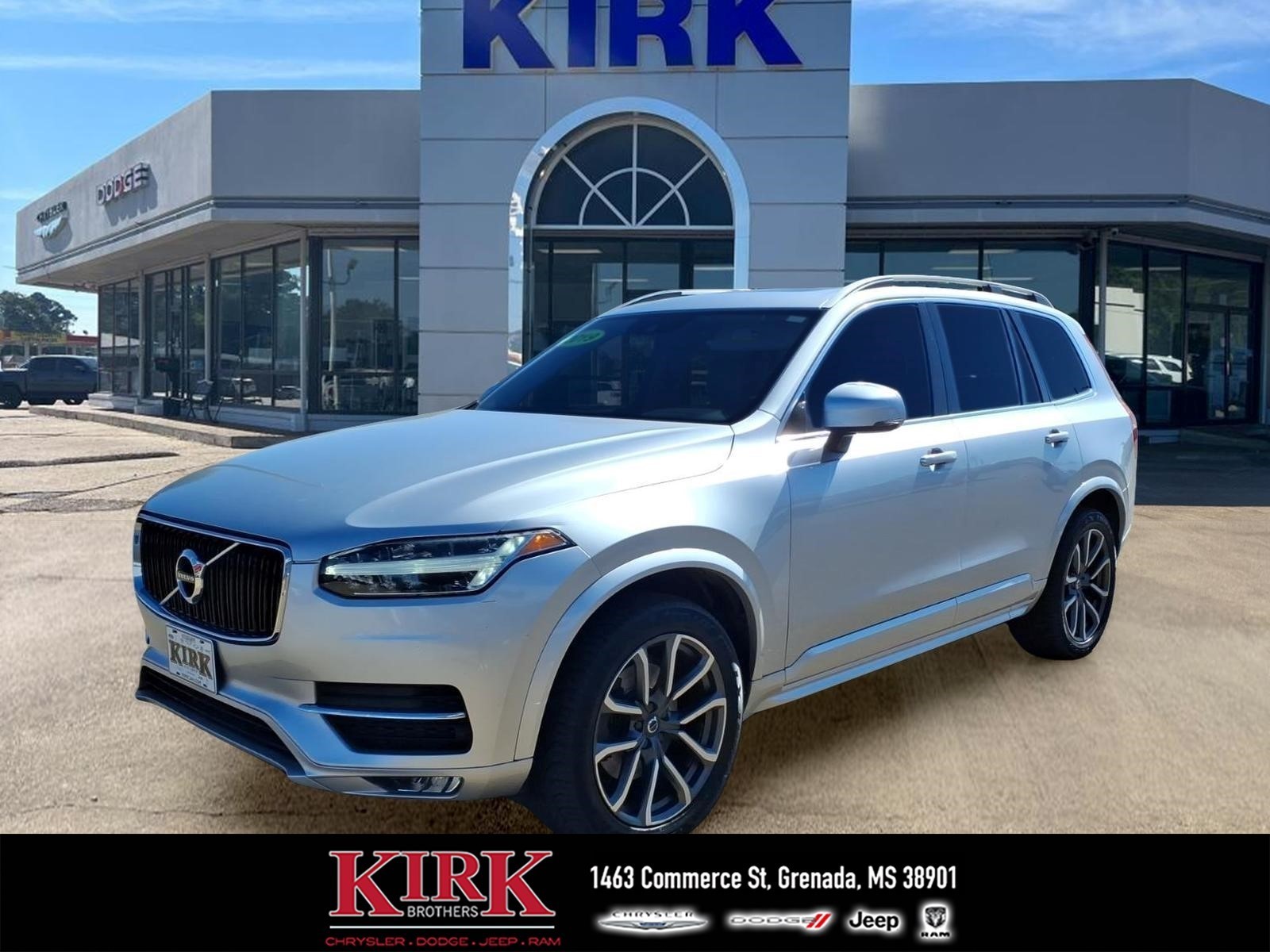 2019 Volvo XC90 Momentum