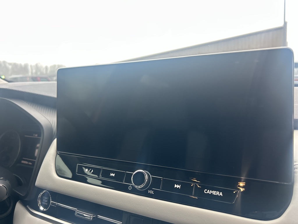 New 2026 Red Diamond Mitsubishi SE image 13