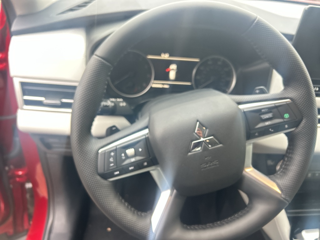 New 2026 Red Diamond Mitsubishi SE image 16