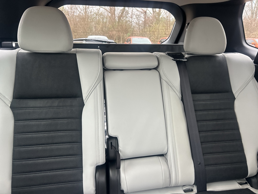 New 2026 Red Diamond Mitsubishi SE image 10