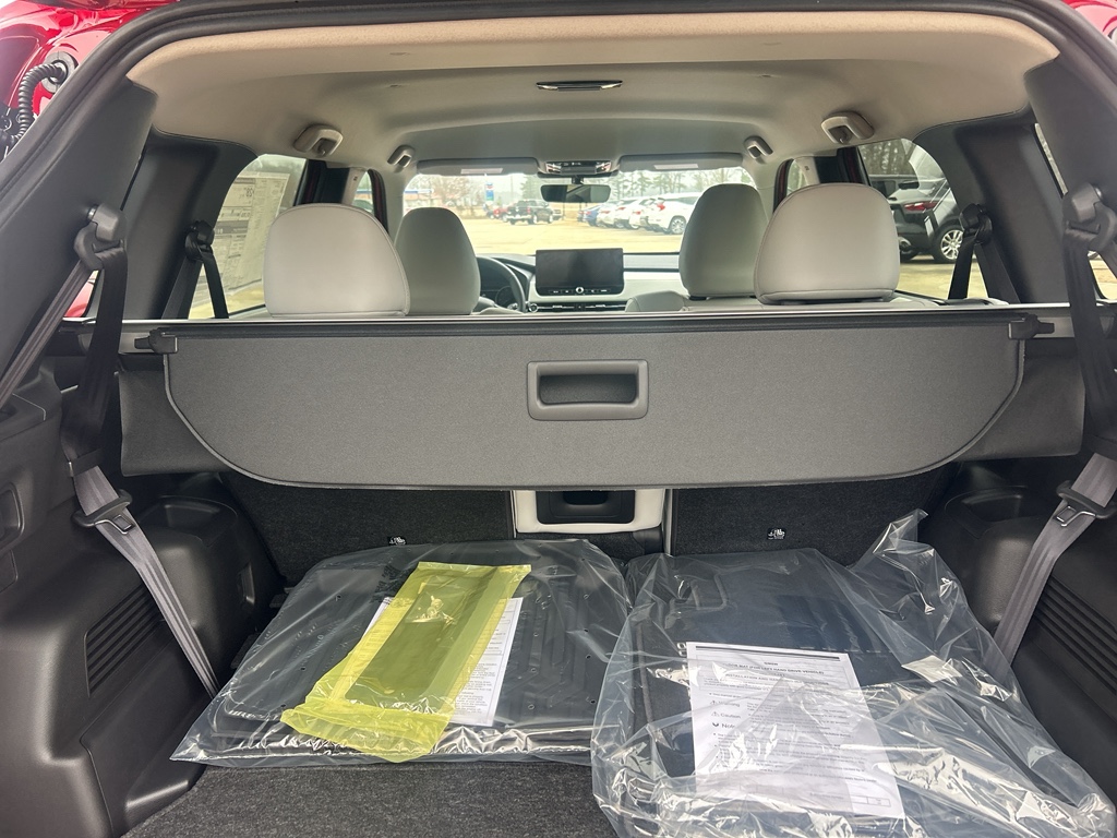 New 2026 Red Diamond Mitsubishi SE image 7