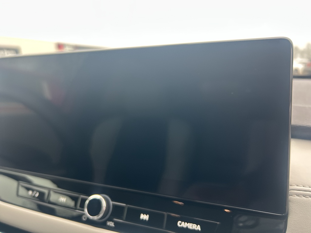 New 2026 Red Diamond Mitsubishi SE image 12