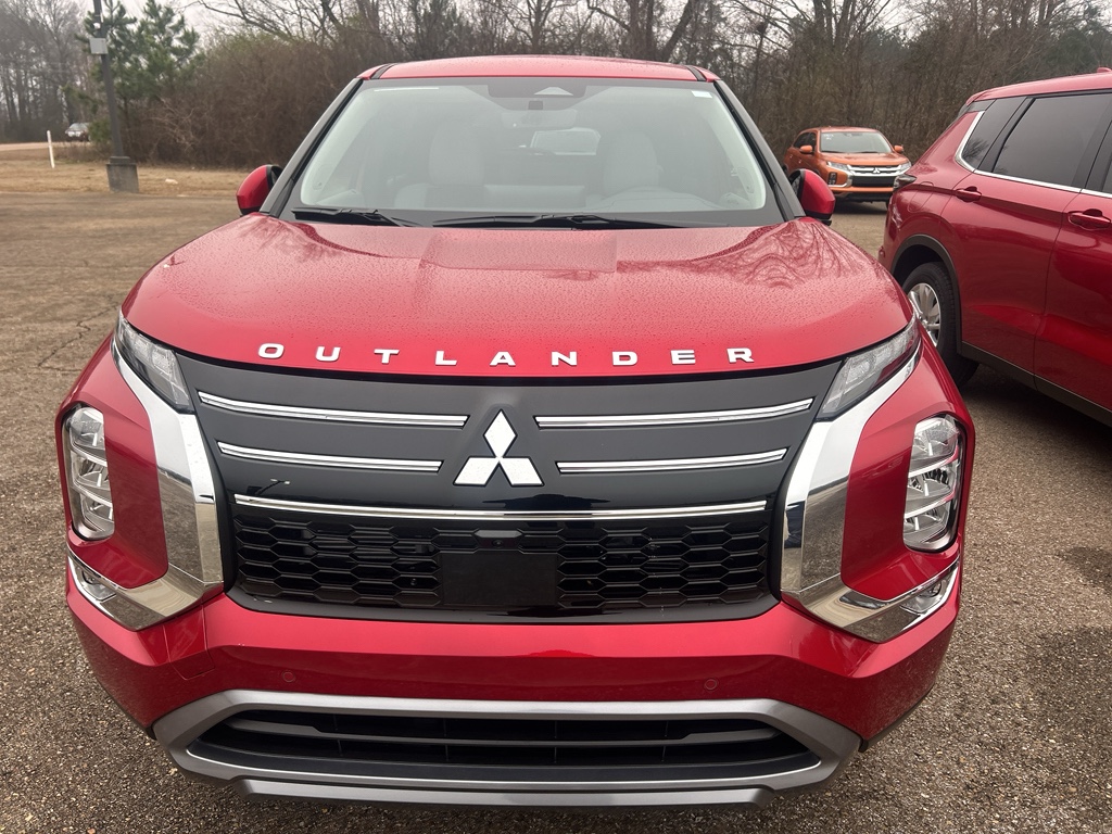 New 2026 Red Diamond Mitsubishi SE image 2