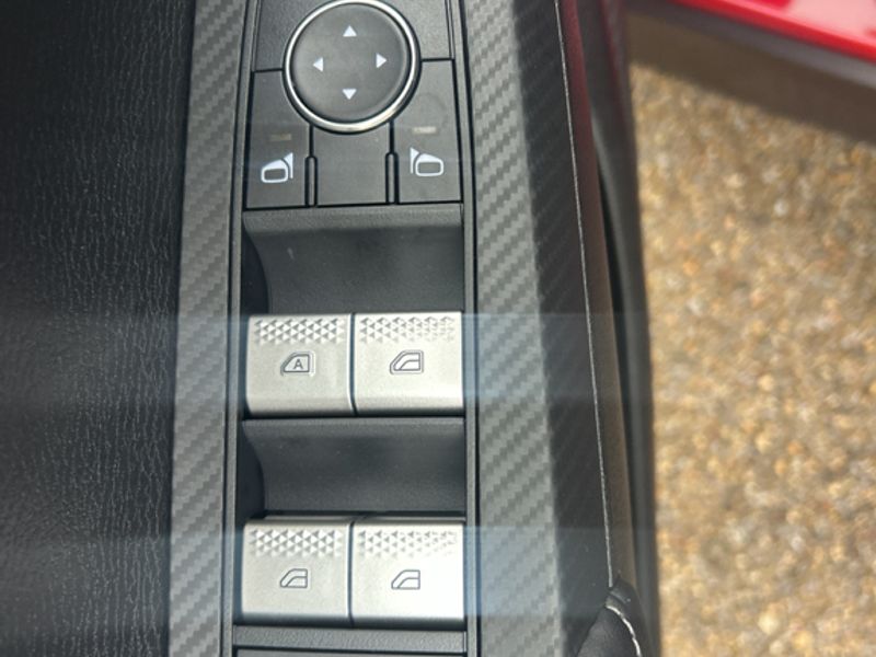 New 2026 Red Diamond Mitsubishi ES image 14