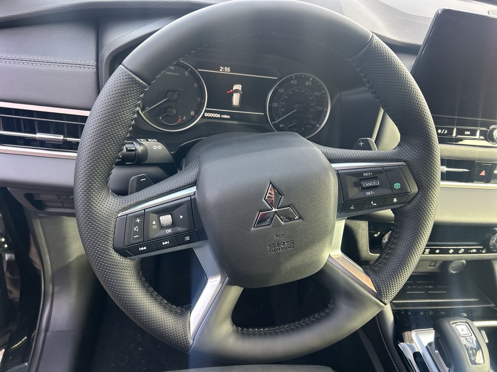 New 2026 Black Diamond Mitsubishi LE image 15