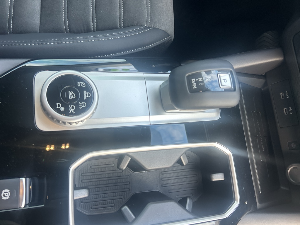 New 2026 Black Diamond Mitsubishi LE image 11