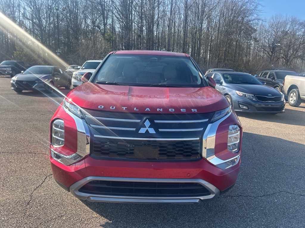 New 2026 Red Diamond Mitsubishi SE image 2